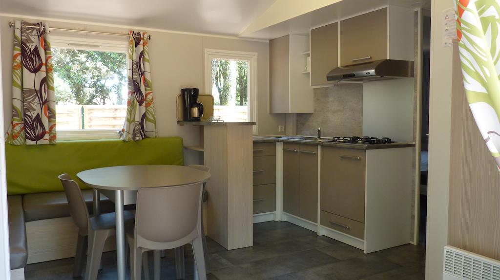 Camping La Sousta**** Remoulins